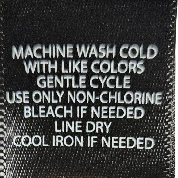 Torrid Velvet Halter -Top Black and Burgundy Paisley Print With Tunic Length 4X - Picture 14 of 16